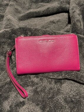 Michael Kors Hot Pink Pebbled Leather Wristlet Clutch